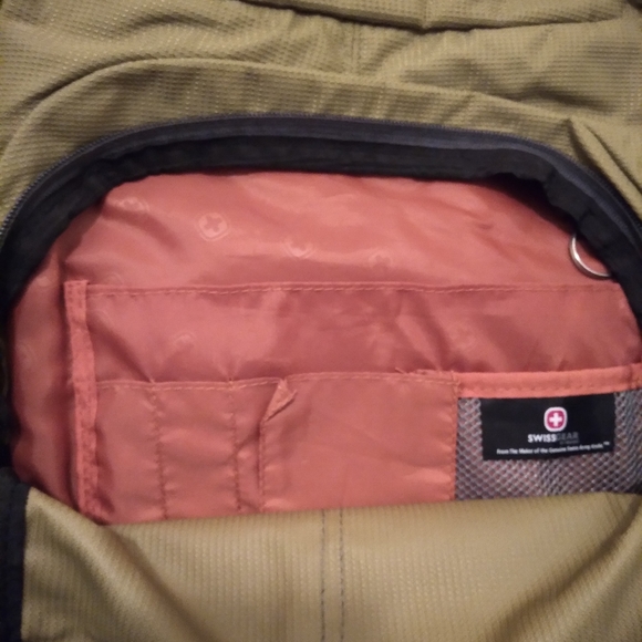 Swiss Gear Backpack - Picture 4 of 4